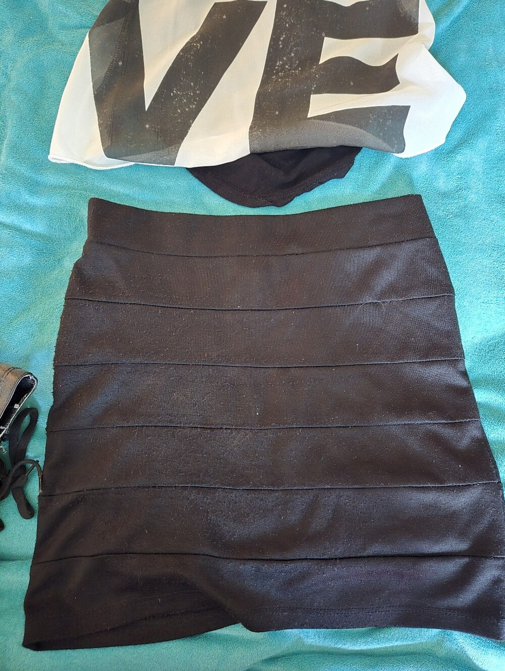 Body Central Black Textured Band Mini Skirt